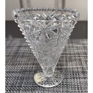 Vintage Hofbauer Byrdes Collection Clear Fan Vase - 3.5" Tall With Sticker